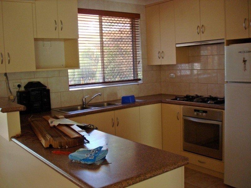 31 Gertrude Avenue, Champion Lakes WA 6111