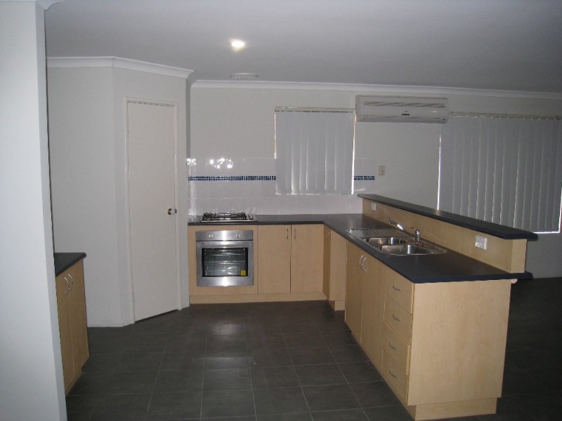 91 Chamberlain Street, Gosnells WA 6110