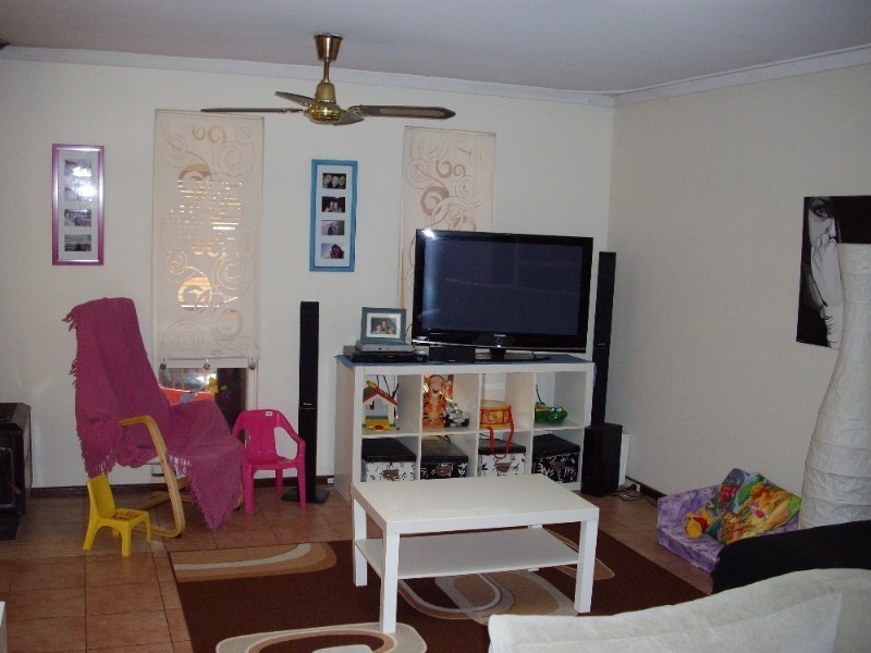 10 Rosekelly Road, Gosnells WA 6110