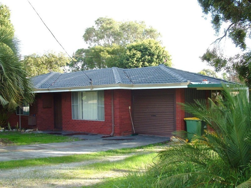 6 Serls Street, Armadale WA 6112