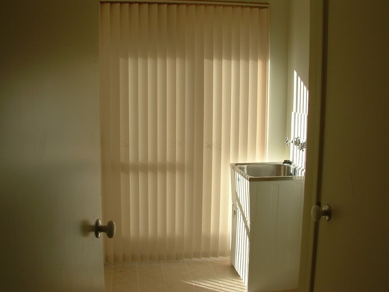 15/11 Clarence Road, Armadale WA 6112