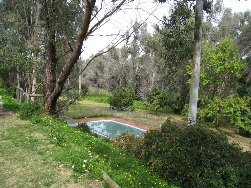 2640 Clayton Road, Helena Valley WA 6056