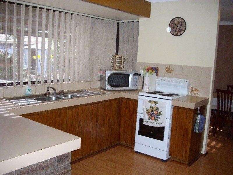 76 Ashburton Drive, Gosnells WA 6110