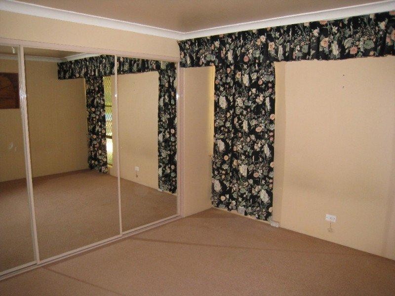 2 Shanks Court, Armadale WA 6112