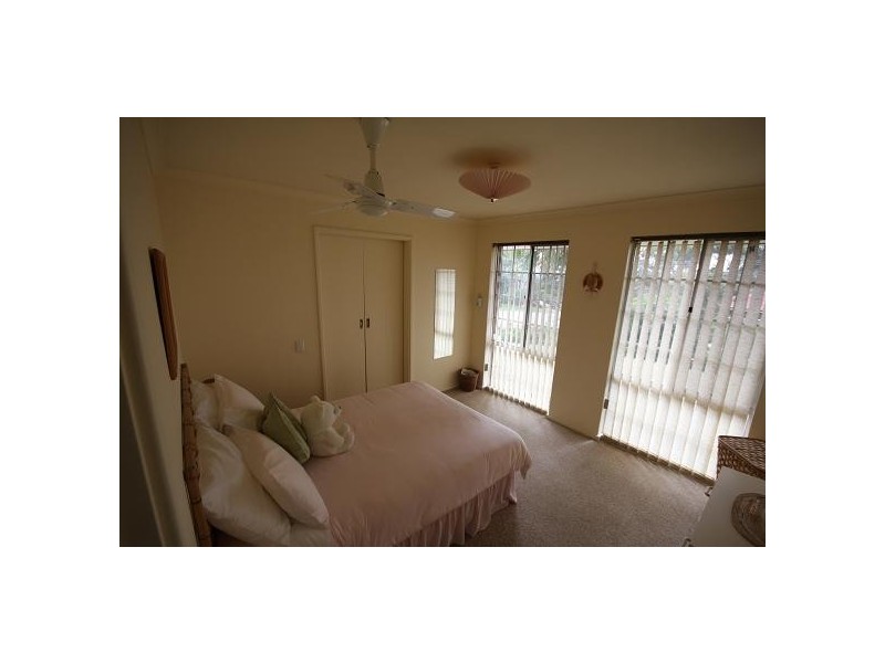 9 Hillside Road, Mount Richon WA 6112