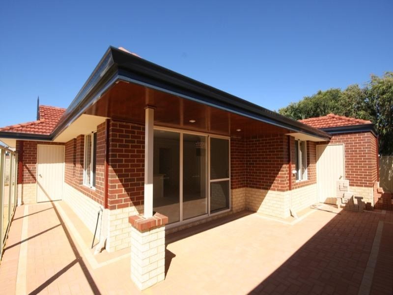 . Coralie Court, Armadale WA 6112
