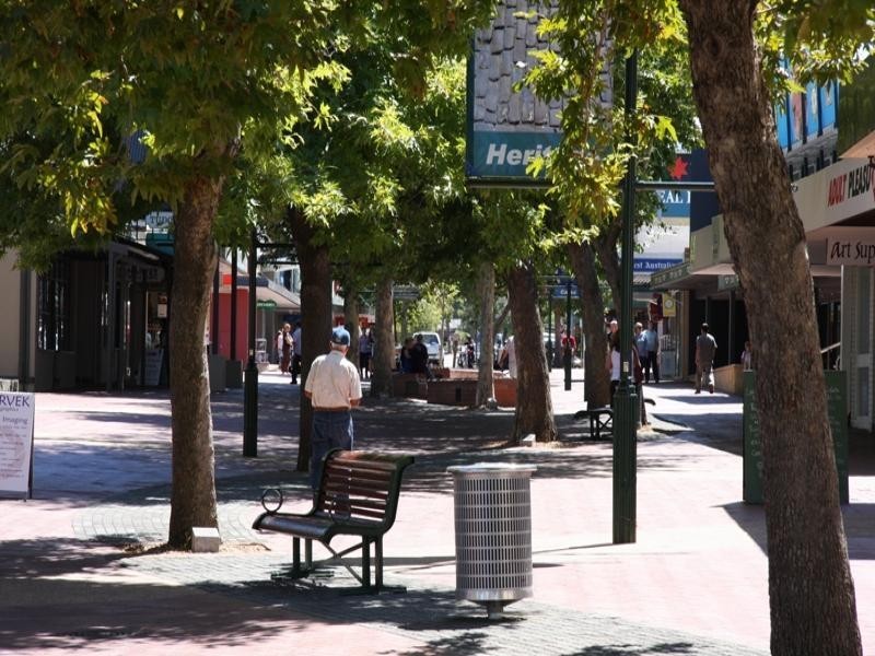 Unit 4 Coralie Court, Armadale WA 6112