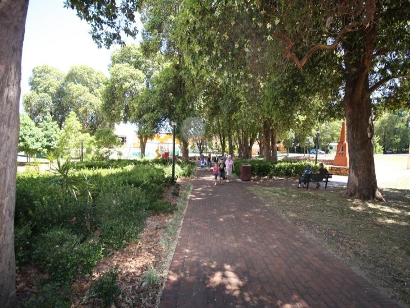 12/41-43 Cnr John St and Church Avenue, Armadale WA 6112