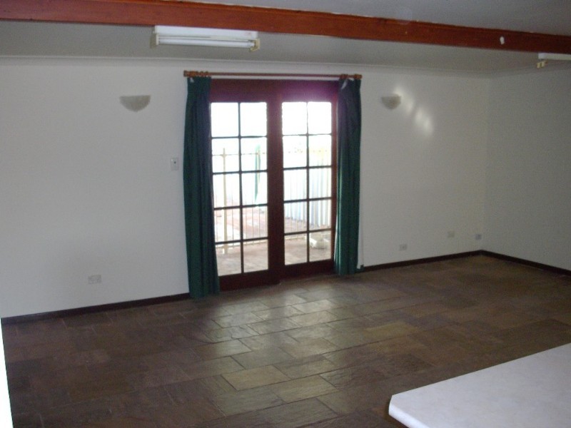 25 Borden Street, Maddington WA 6109