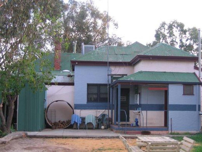 49 Richardson Street, Brookton WA 6306