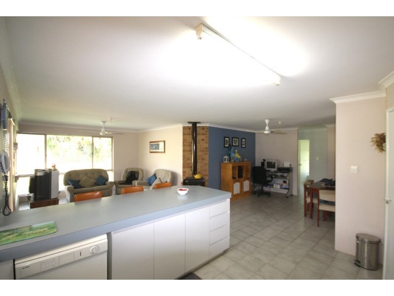 13 Wungong Road South, Wungong WA 6112