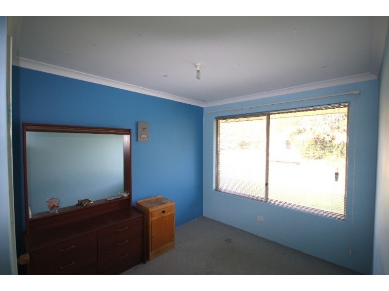 13 Wungong Road South, Wungong WA 6112