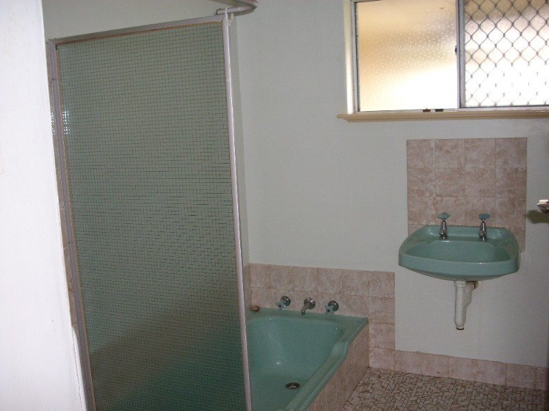 39 Walter Road, Gosnells WA 6110