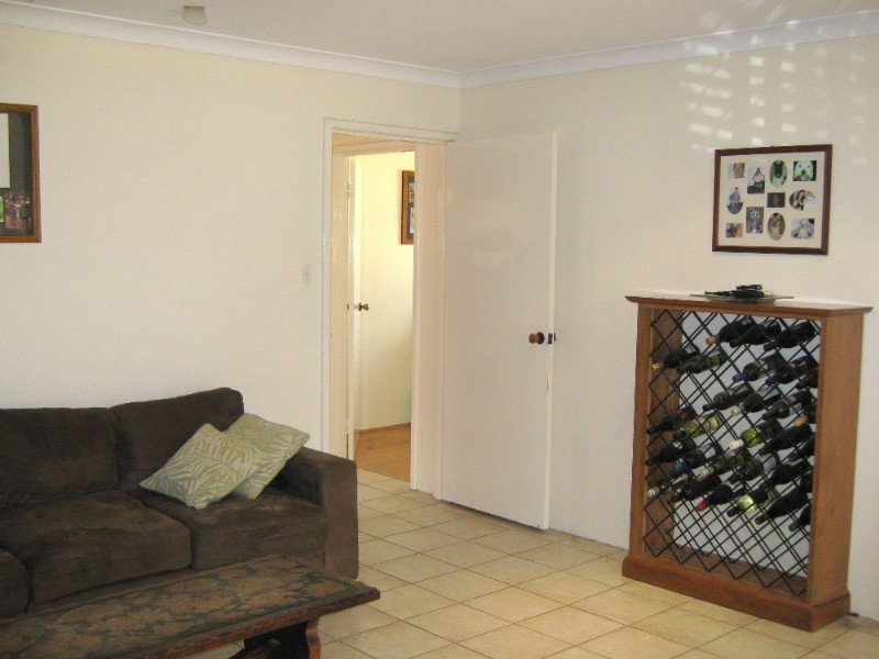 2b Anaconda Drive, Gosnells WA 6110