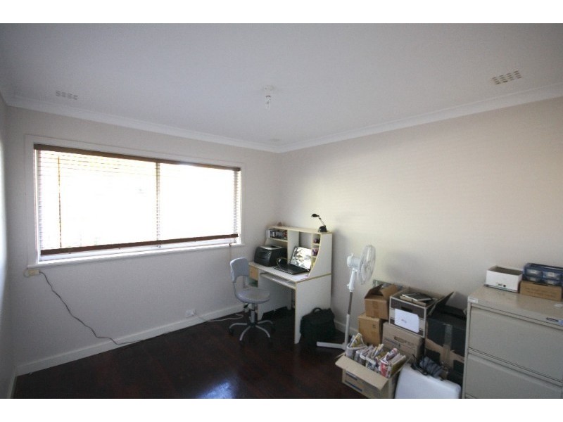 1 Vantson Court, Kelmscott WA 6111