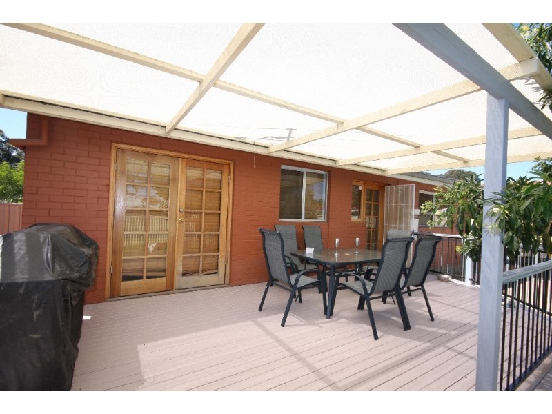 1 Vantson Court, Kelmscott WA 6111