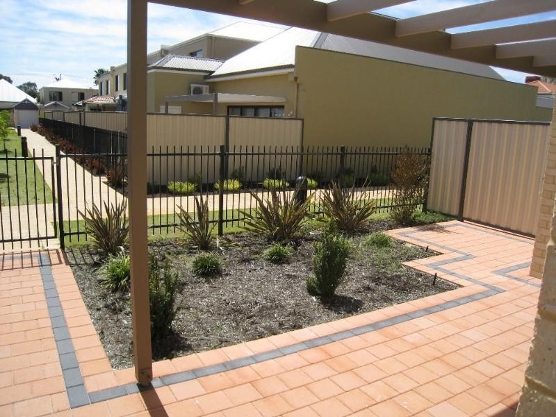 43/68 Fisher Street, Belmont WA 6104