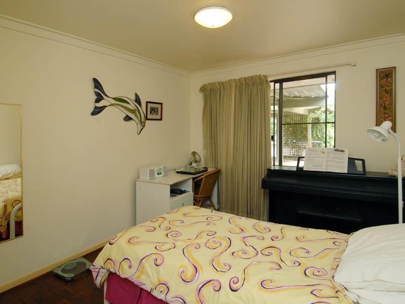 140 Station Street, Martin WA 6110