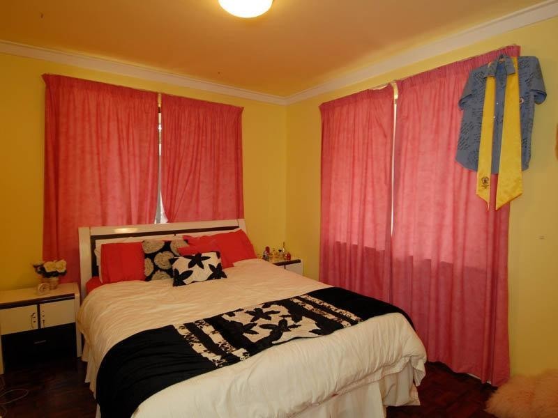 140 Station Street, Martin WA 6110