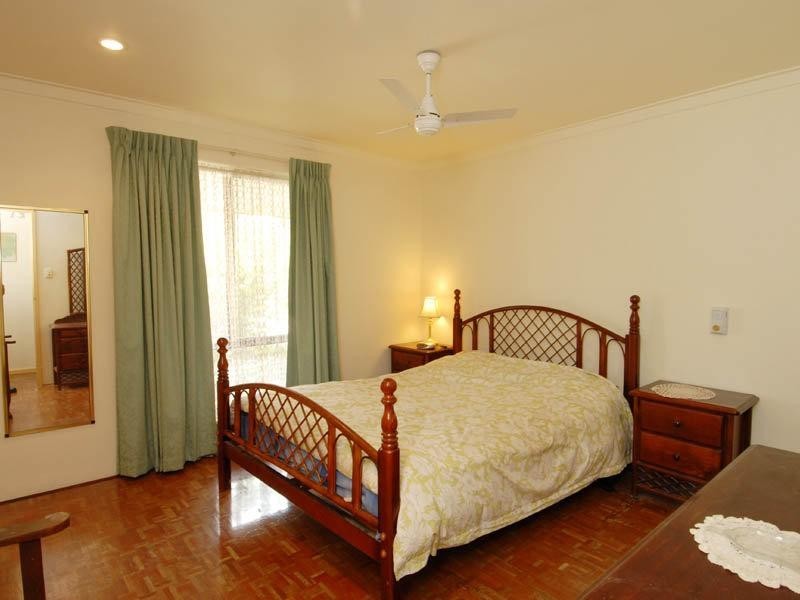 140 Station Street, Martin WA 6110