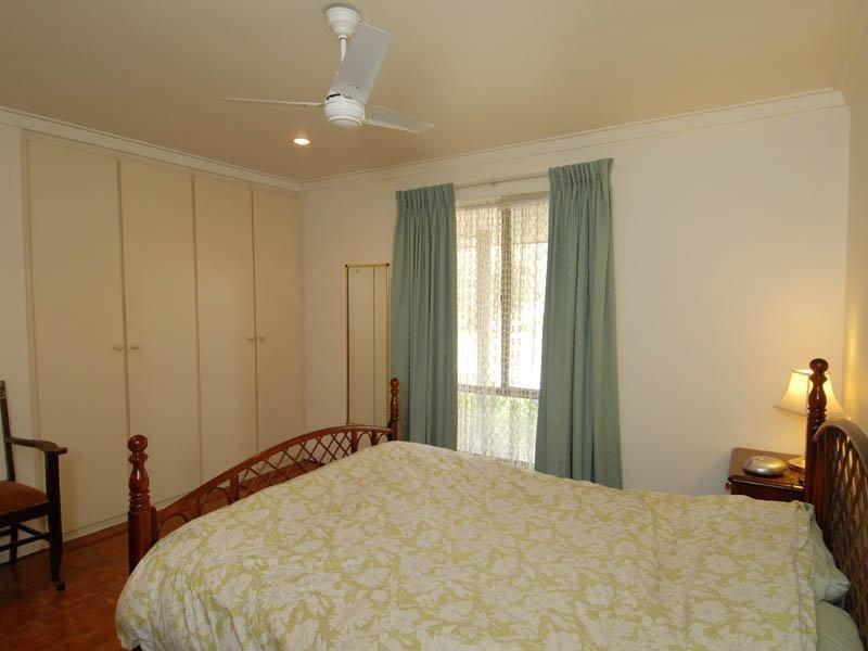 140 Station Street, Martin WA 6110