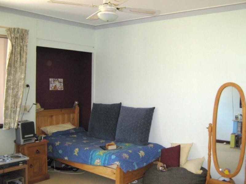 218 Eudoria Street, Gosnells WA 6110