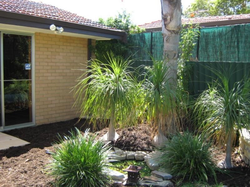 218 Eudoria Street, Gosnells WA 6110