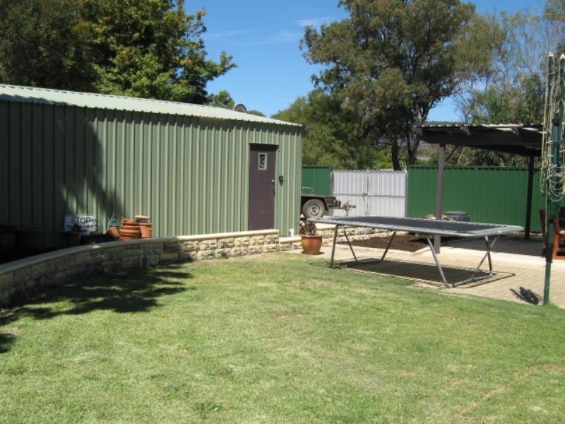 218 Eudoria Street, Gosnells WA 6110