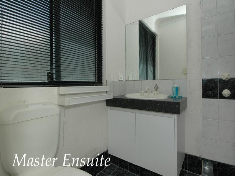 18 Jakovich Circuit, Atwell WA 6164