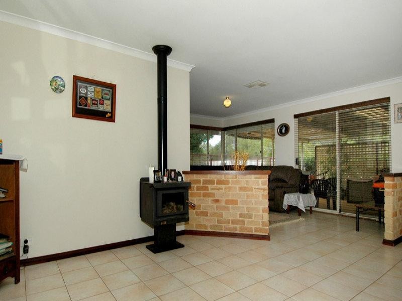 34 Alice Road, Cardup WA 6122