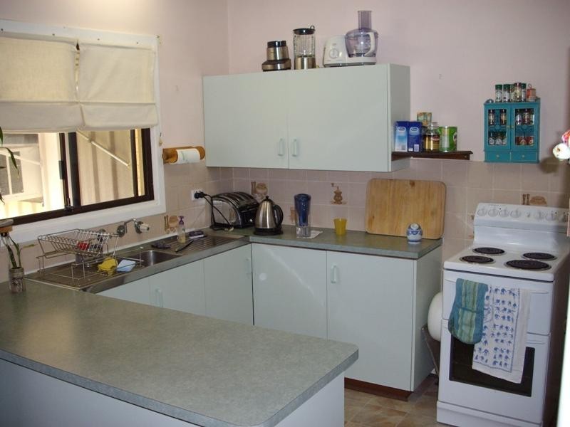 10 Stead Street, Maddington WA 6109