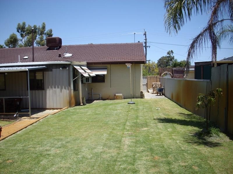 10 Stead Street, Maddington WA 6109