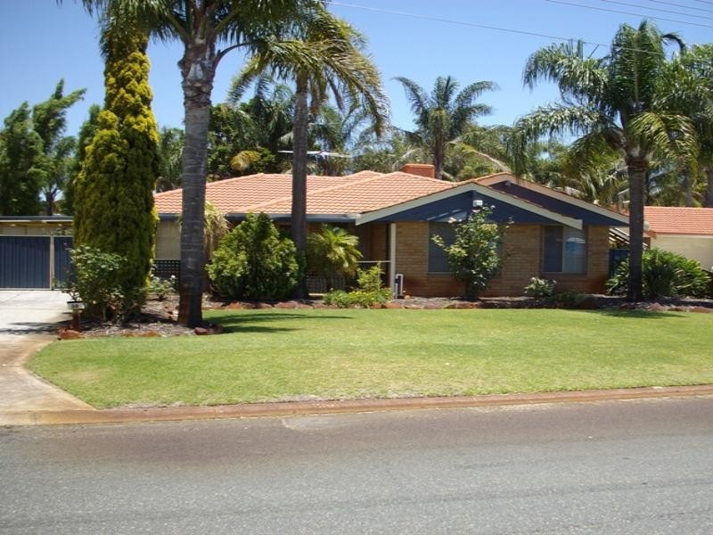 39 Astinal Drive, Gosnells WA 6110