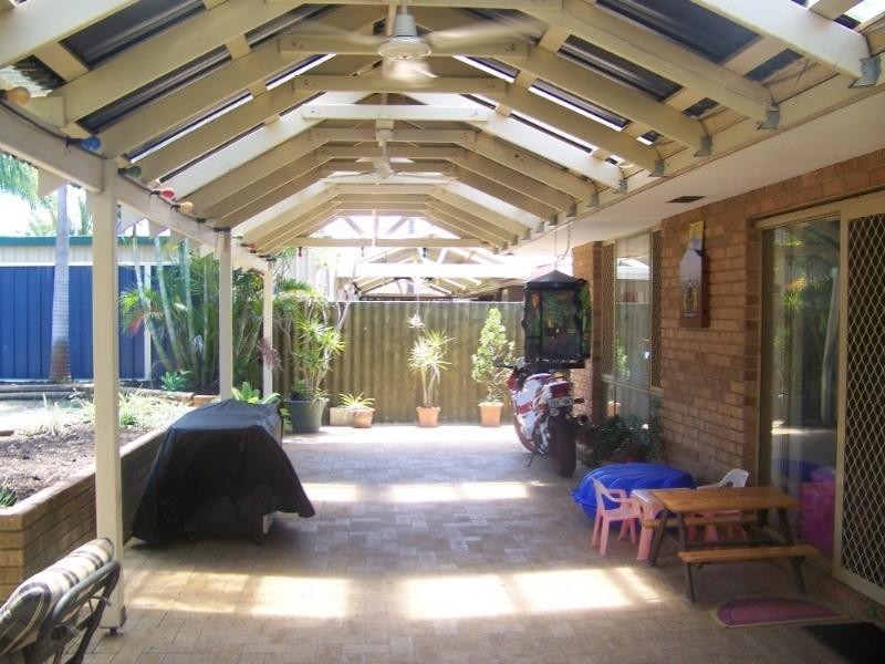 39 Astinal Drive, Gosnells WA 6110