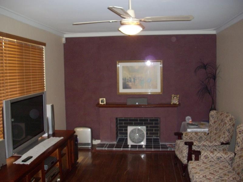 3 Lydd Street, Gosnells WA 6110