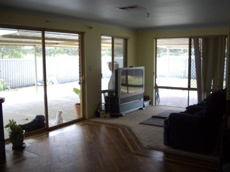 293 Verna Street, Gosnells WA 6110