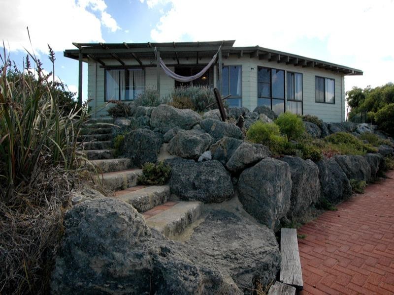 130 Warnbro Beach Road, Waikiki WA 6169