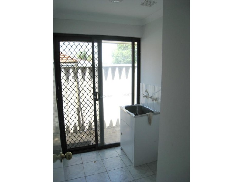 U6/71 Upton Street, St James WA 6102