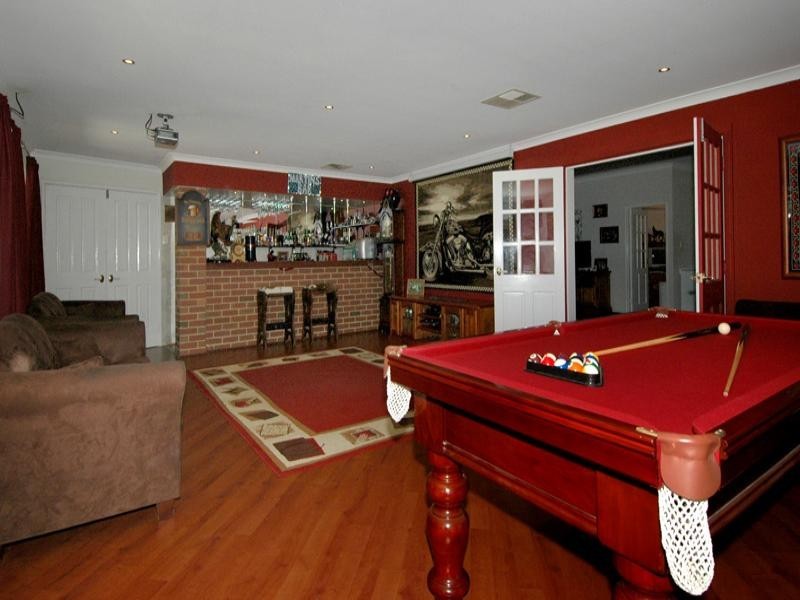 33 Bruns Drive, Darling Downs WA 6122