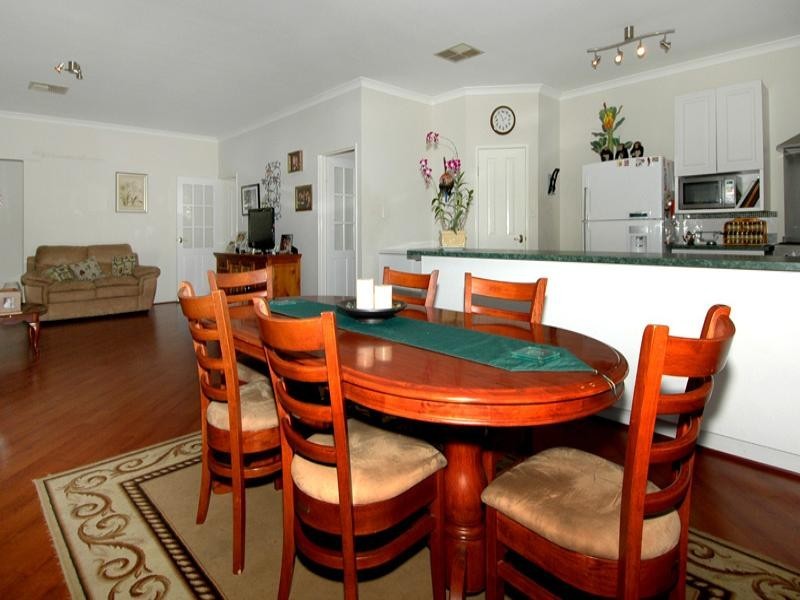 33 Bruns Drive, Darling Downs WA 6122