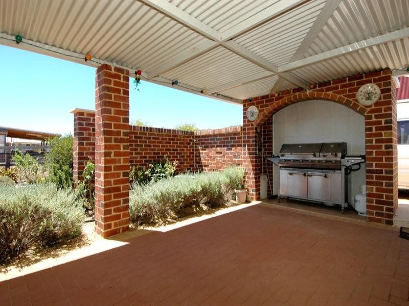 33 Bruns Drive, Darling Downs WA 6122