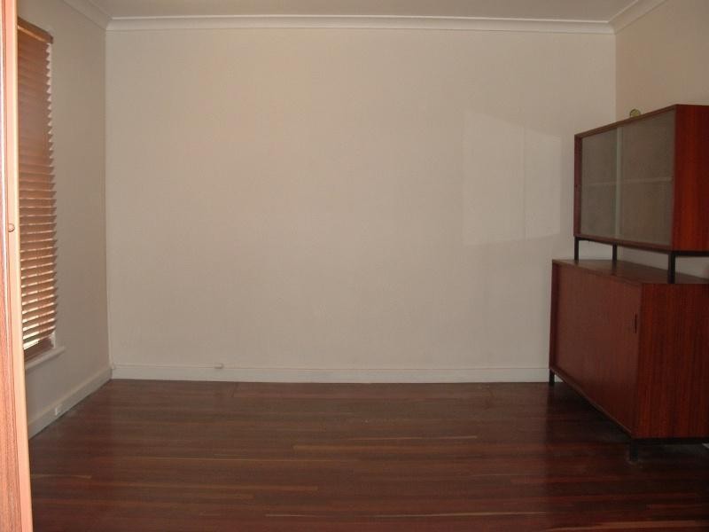 3 Lyne Street, Gosnells WA 6110