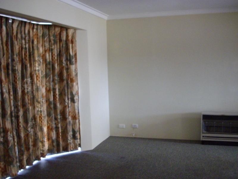 77 Ashburton Road, Gosnells WA 6110