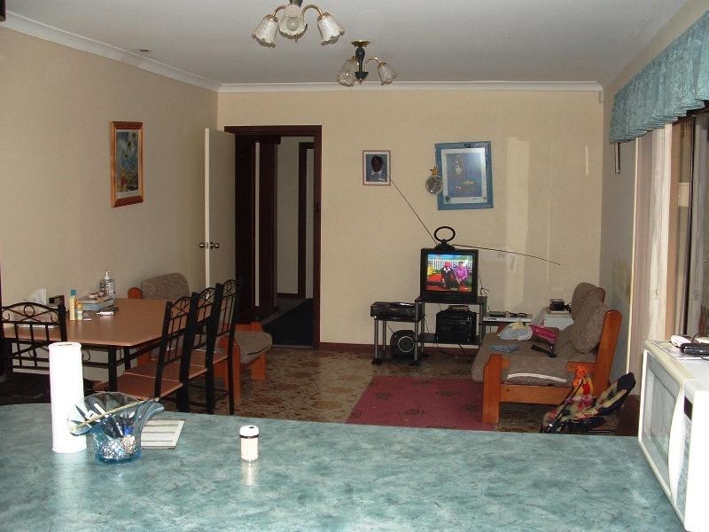 24 Willowmead Way, Kelmscott WA 6111