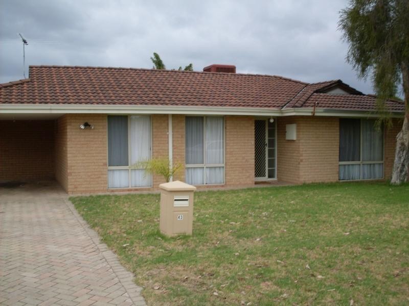 43 Eudoria Street, Gosnells WA 6110