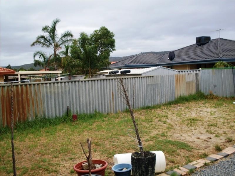 36 Dellar Road, Maddington WA 6109