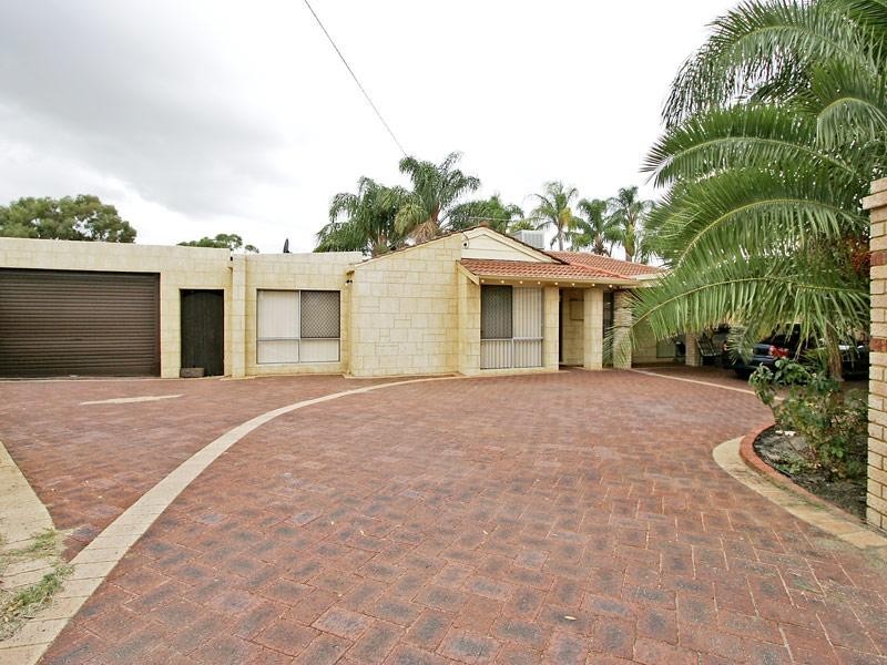 12 Koel Way, Thornlie WA 6108