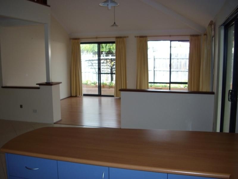 6 Aviemore Green, Canning Vale WA 6155