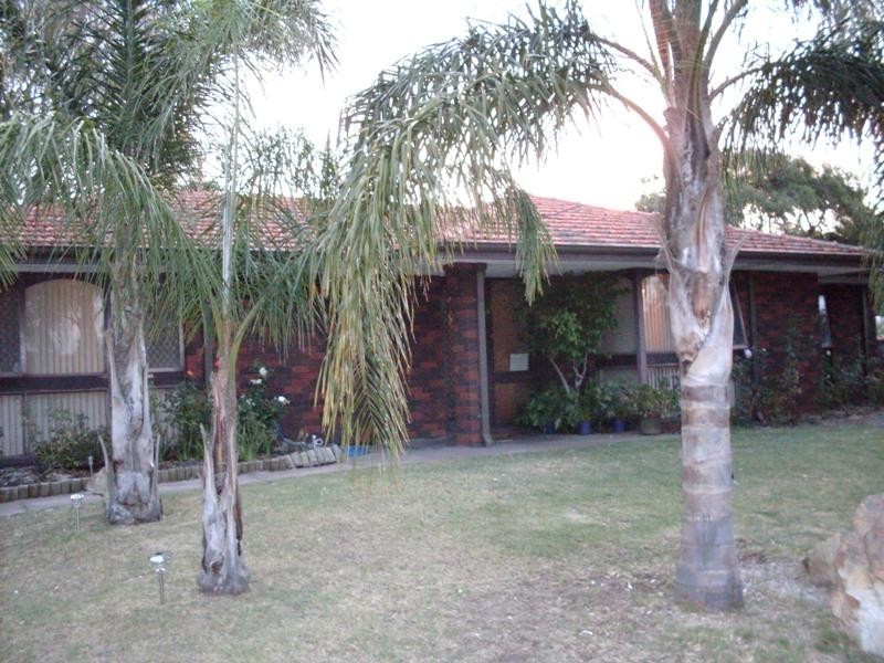81 James Street, Gosnells WA 6110