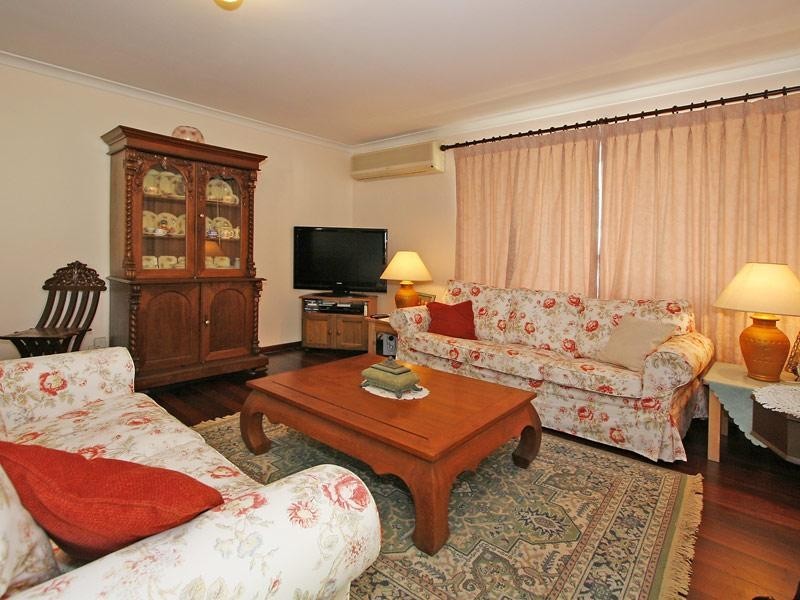 13 Sayer Crescent, Gosnells WA 6110